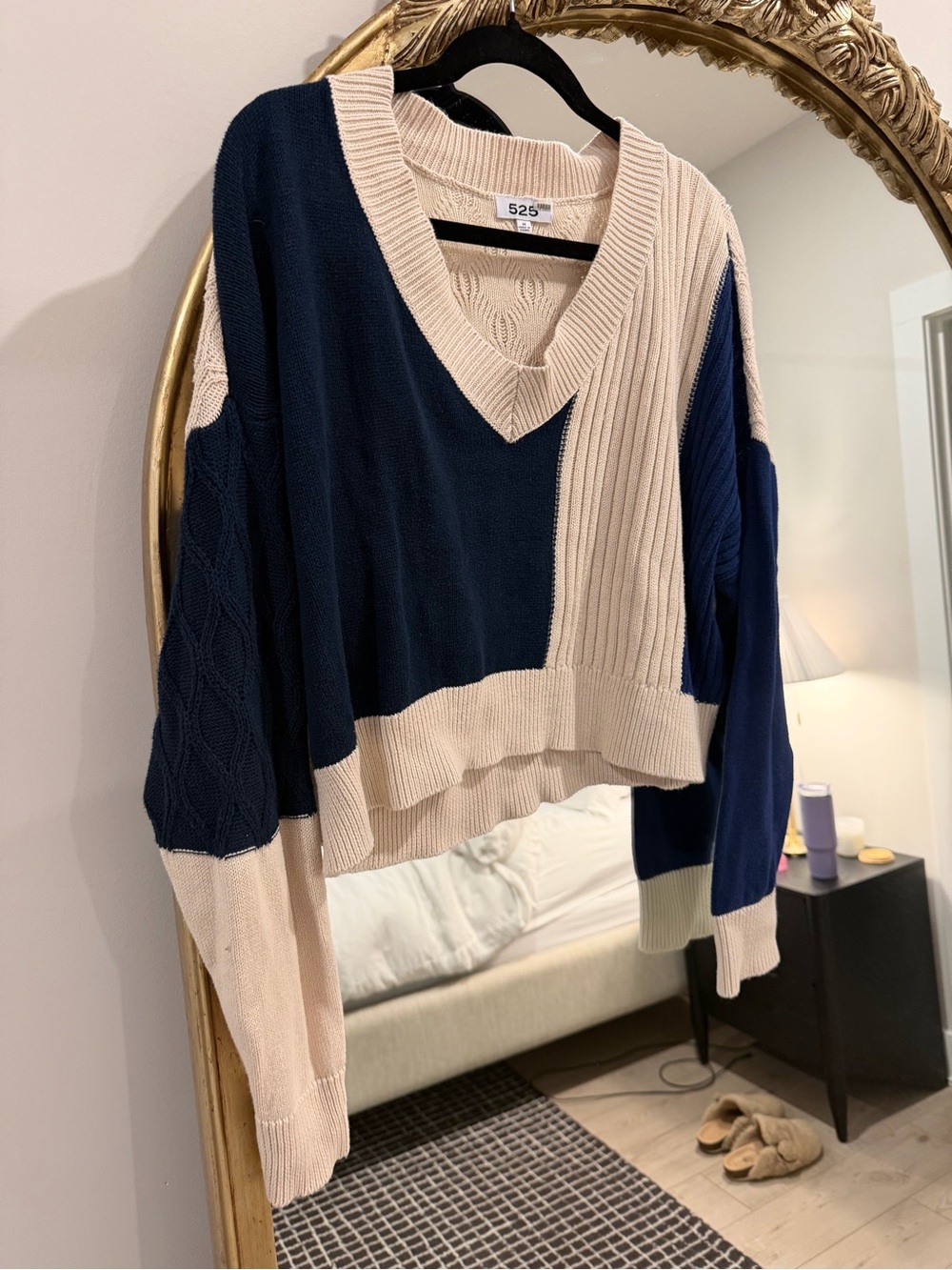 525 America Navy and Cream Colorblock V-Neck Pullover